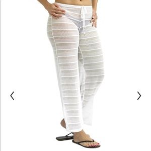 NWT Jordan Taylor Bathingsuit cover up